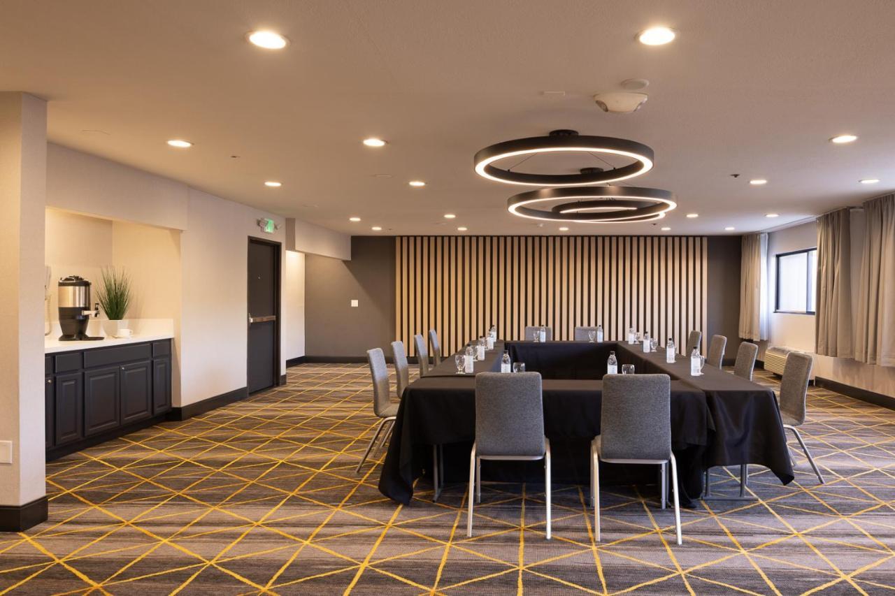 Holiday Inn Santa Ana-Orange County Airport By Ihg Exterior foto