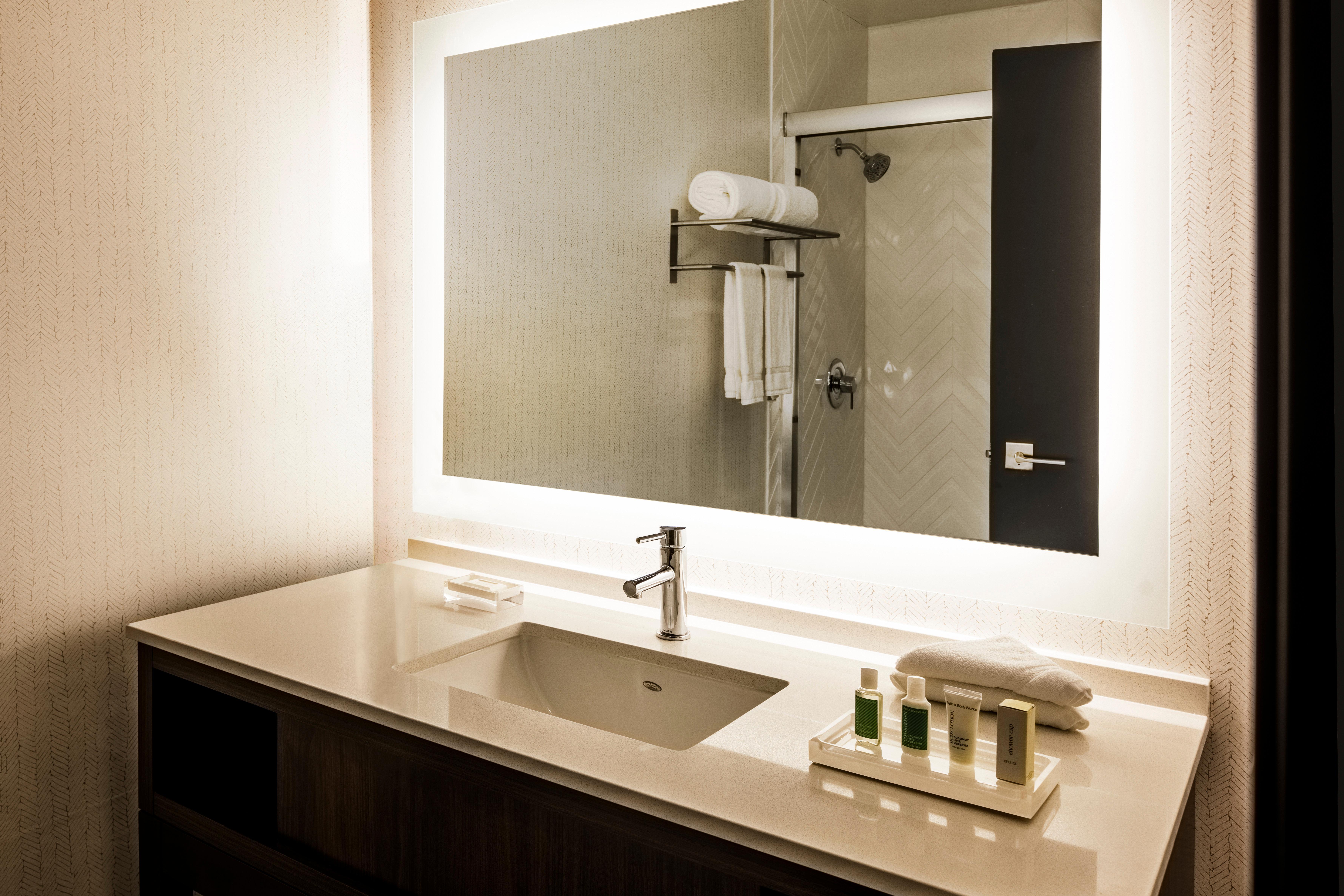 Holiday Inn Santa Ana-Orange County Airport By Ihg Exterior foto