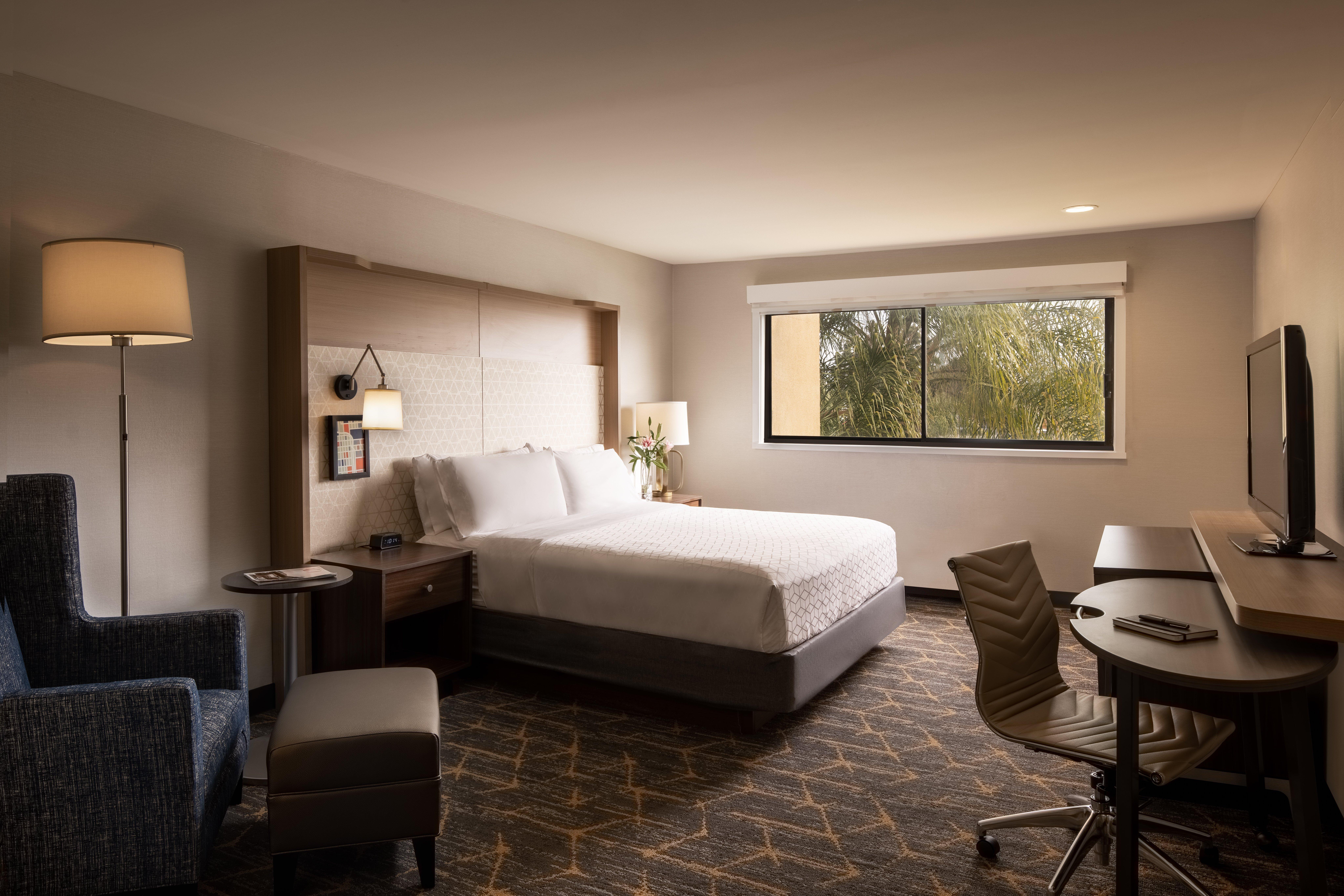 Holiday Inn Santa Ana-Orange County Airport By Ihg Exterior foto